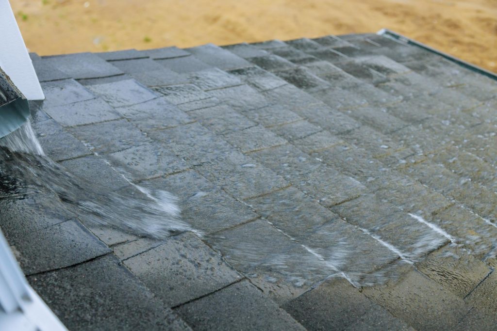 Emergency Roofing 1